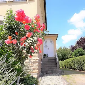 Freia Apartment